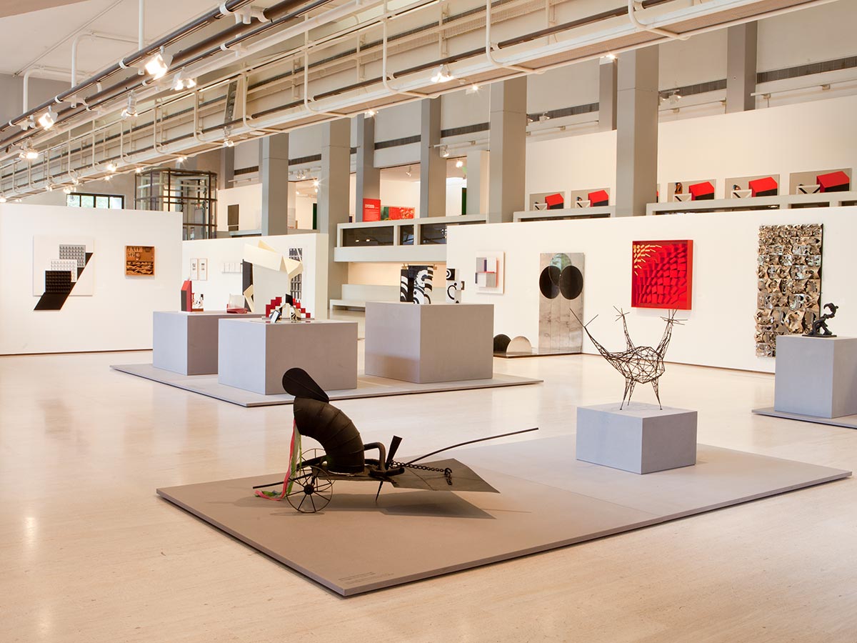 Exhibitions: Histories of a Collection - Centro de Arte Moderna