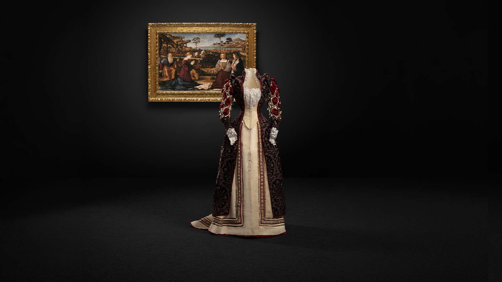Vittore Carpaccio Holy Family with Donors Venice, 1505 Tempera and oil(?) on wood Calouste Gulbenkian Museum, inv. 208 Worth Dress Paris, c. 1893 Cotton fiber, baleen, silk, metal and celulose Museo del Traje, Madrid. CE098418 and CE098419 Calouste Gulbenkian Foundation. Photo: © Jon Cazenave
