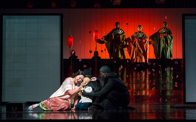 Madama Butterfly